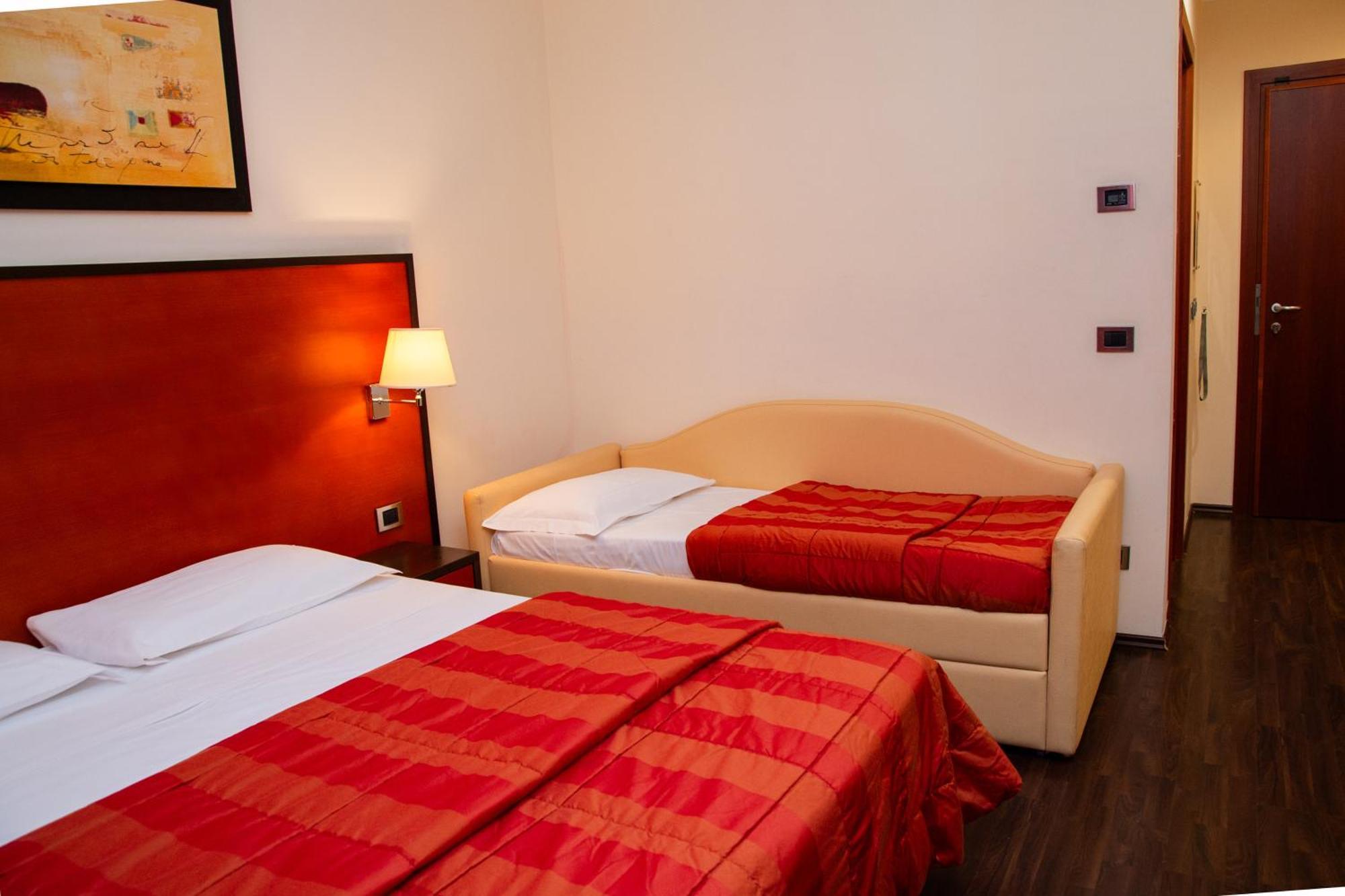 Gullo Hotel Acconia Exterior photo